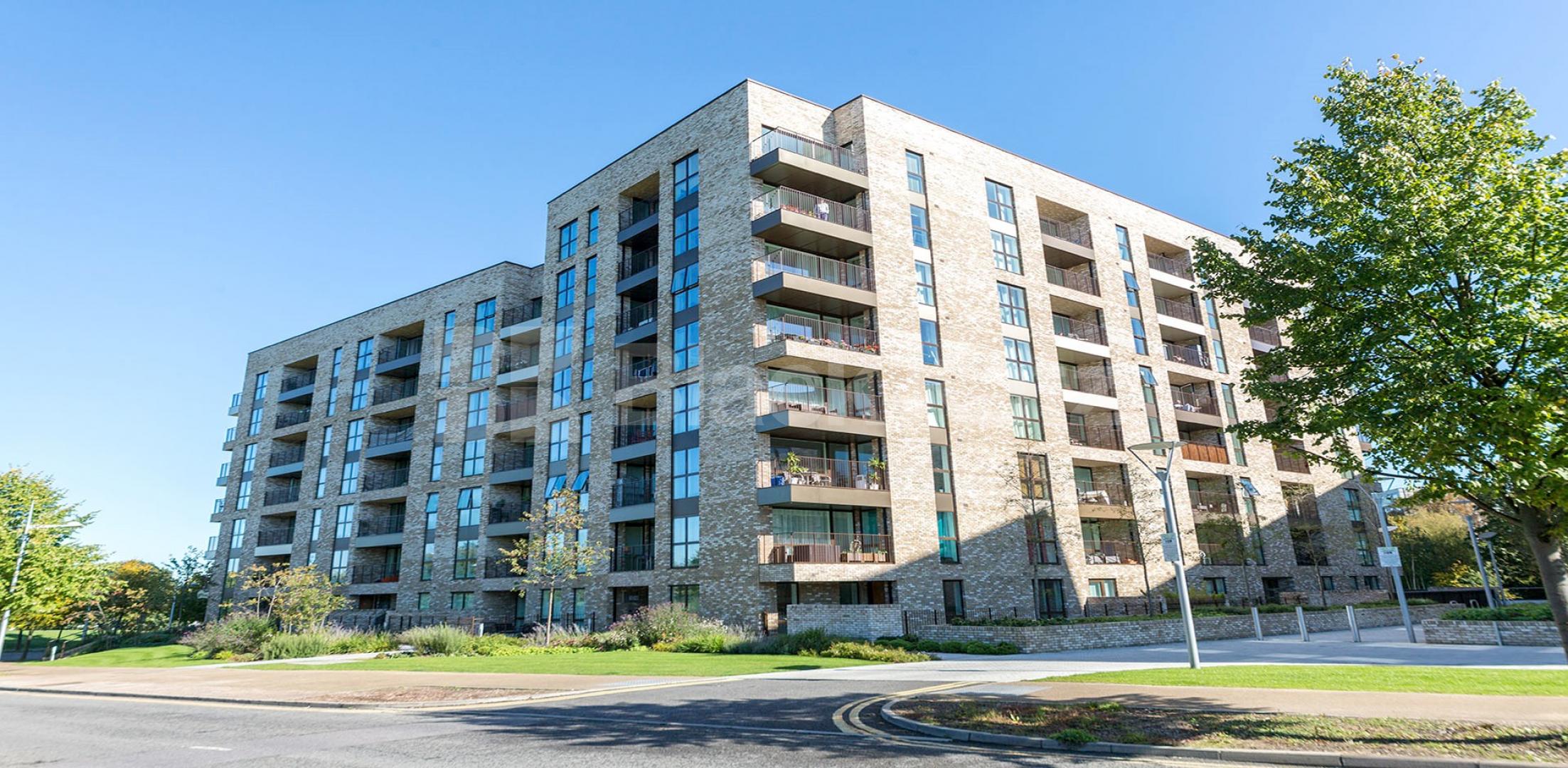 			UNDERGROUND PARKING SPACE , 1 Bedroom, 1 bath, 1 reception Apartment			 Royal Waterside, Lakeside Drive, Park Royal 